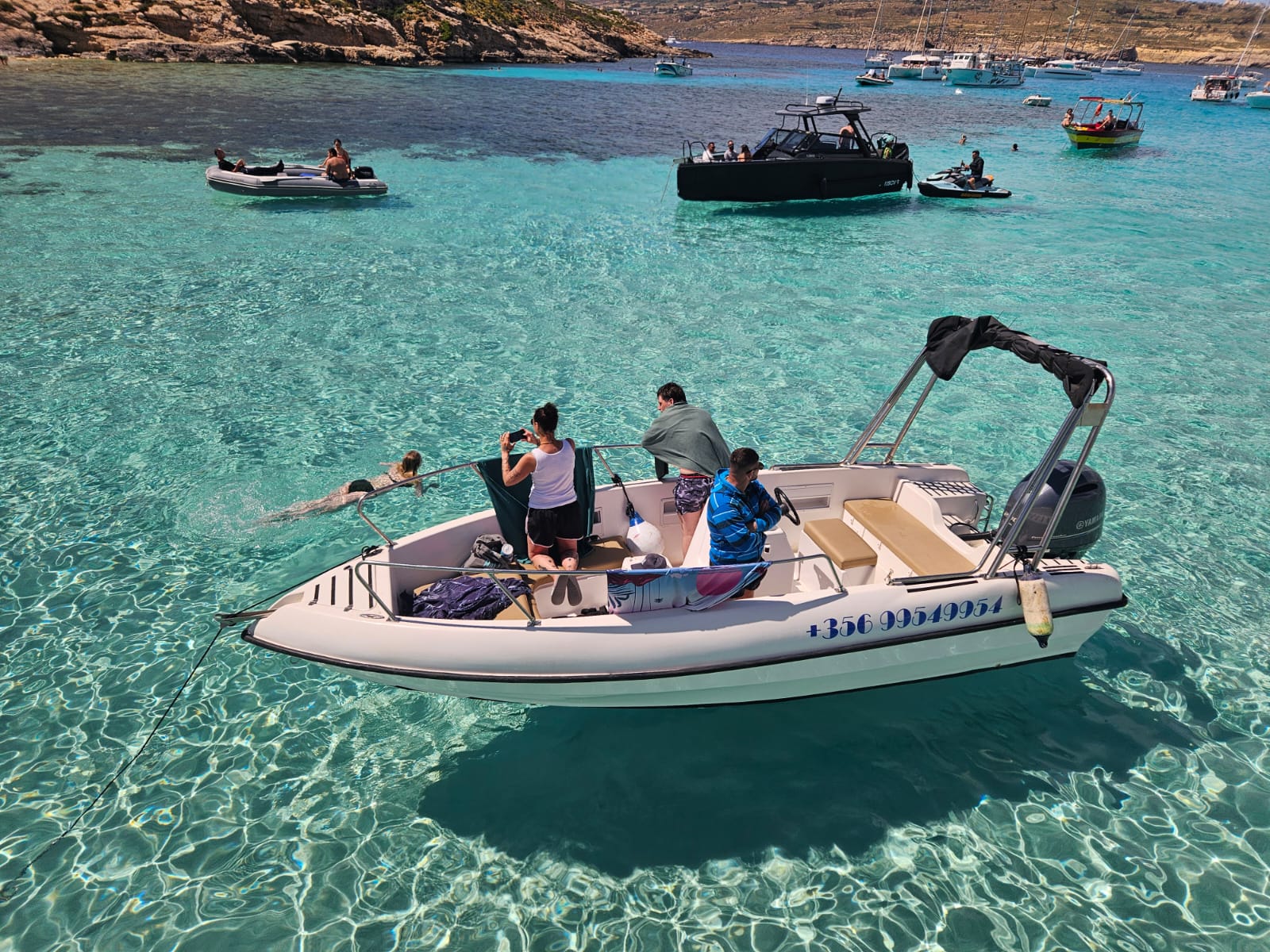 02-Hour Private Boat Tour